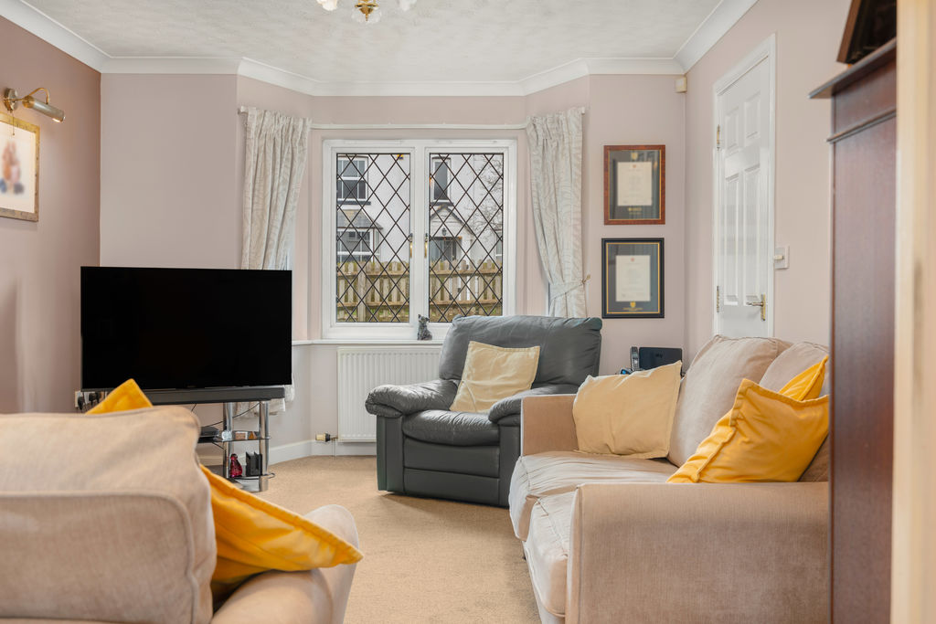 Astrop Gardens Kings Sutton